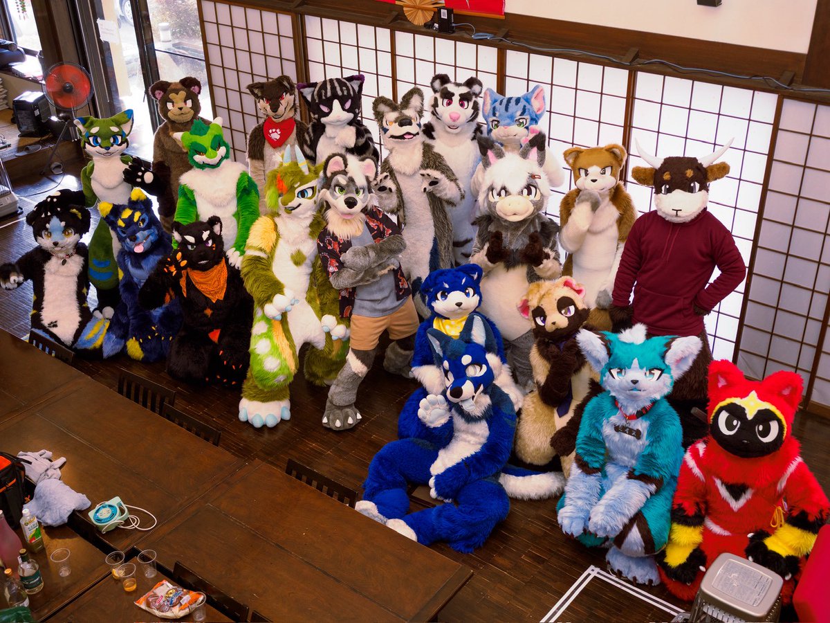 ゆーがん(人生楽しいbot) tweet media