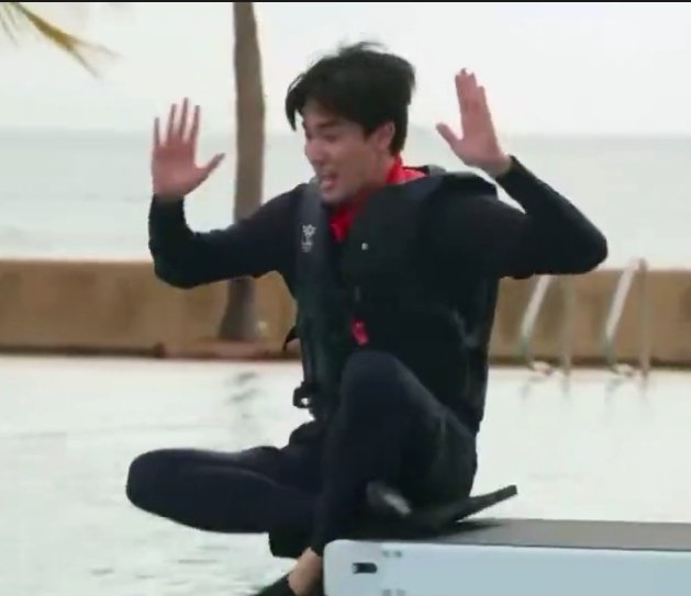 TAYTAYYOOYOO's tweet photo. 5555555555555555555555
AGENT TAYTAWAN RUN EP6
#RunningManTHEP6
#Tawan_V https://t.co/q7uaxMBN6X