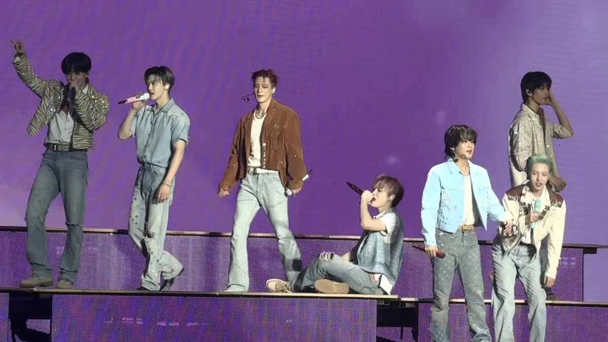 sywa 𑁍 tweet media