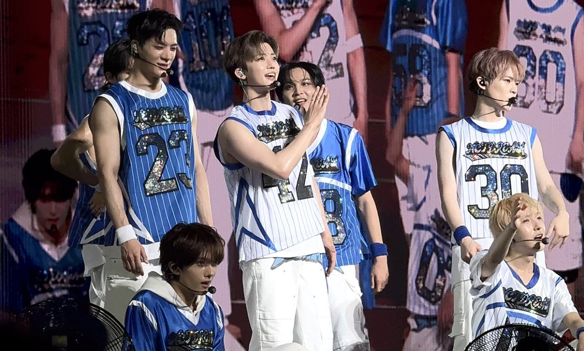 sywa 𑁍 tweet media