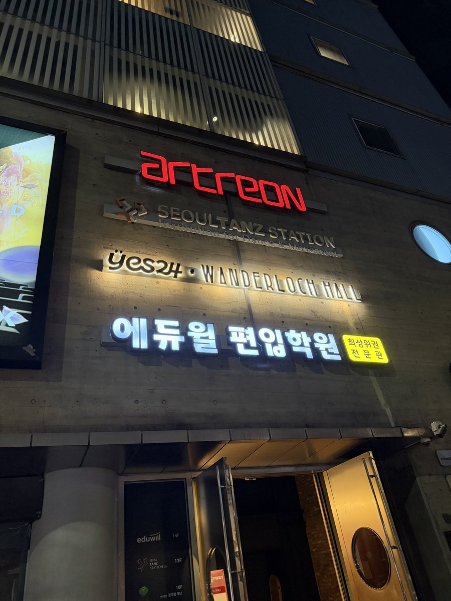 ど(ぅ） tweet media