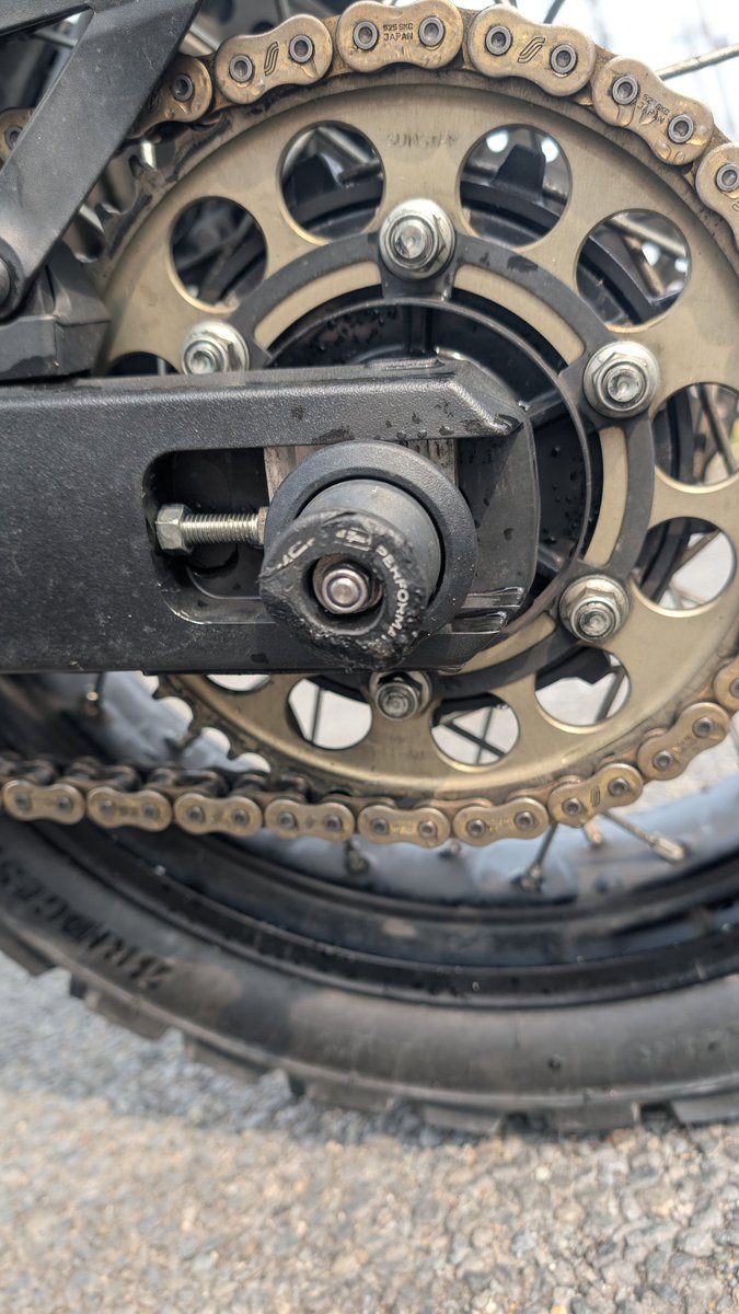 Mia_suno tweet media