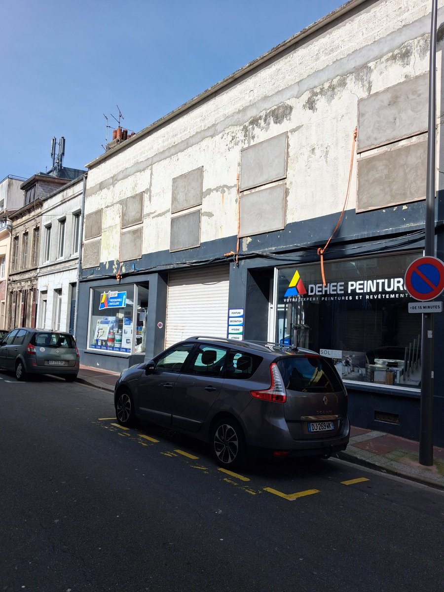 Antonio61253046's tweet image. Les dérives des auto intrepeneurs cinq ans de chantier pour arriver à cette merde, sans aucun professionnalisme.  #Calais #Bâtiments Travaille non décalé aucun premis de travaux aucune conformité