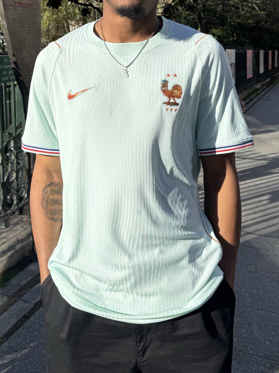 LONGUE VIE À TOUS MENNÉS ❤️ tweet media