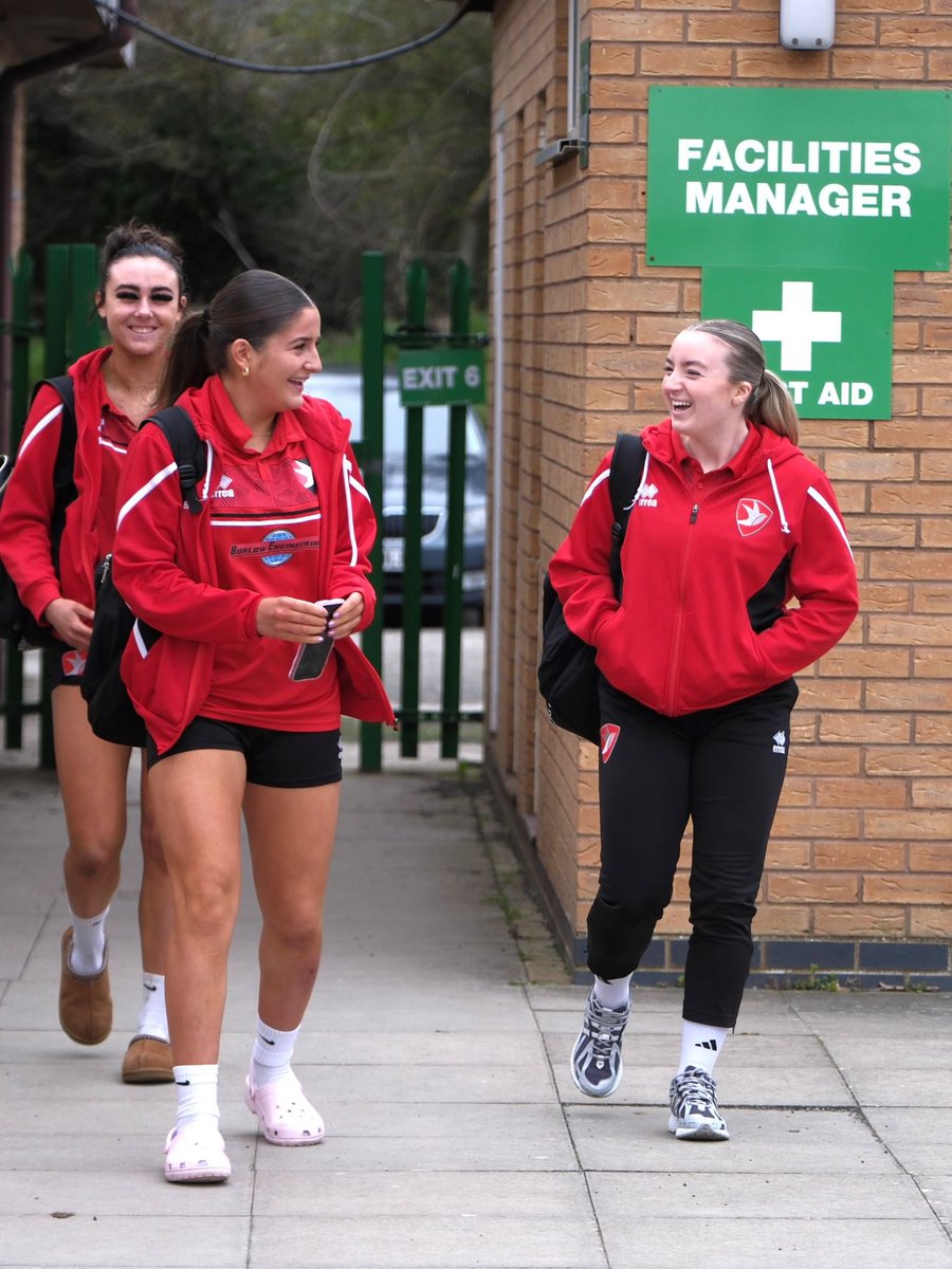 Cheltenham Town Women FC tweet media
