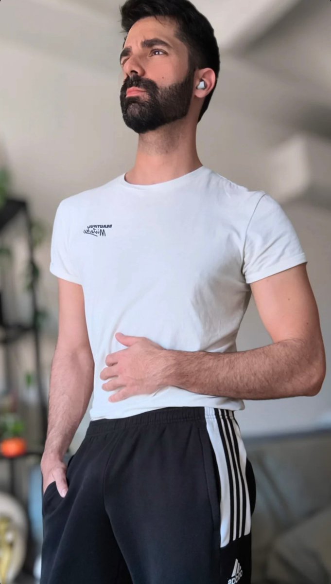 Adrian Alcaide tweet media