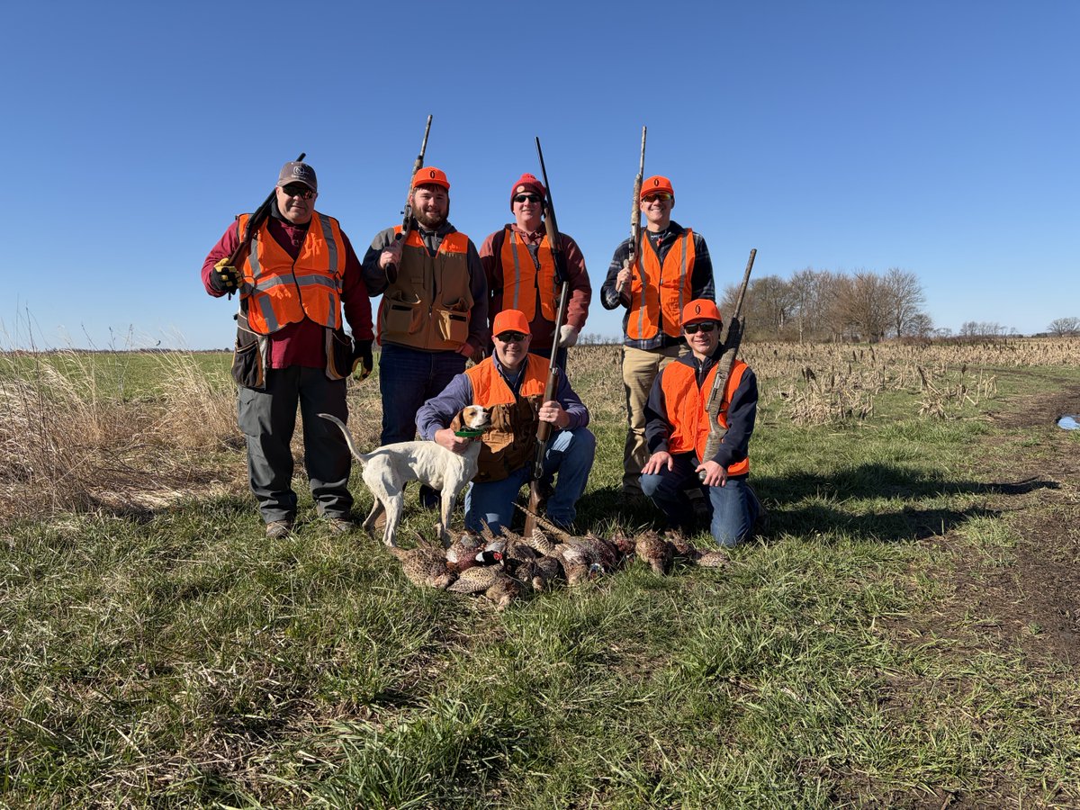 Last weekend to hunt 2025/26 season ⁦<a href="/Cherrybend/">Cherrybend Pheasant</a>⁩ We took 3 first time hunters and 2 who had never fired a gun.  

We did spend several hours shooting clay birds before we chased the real things. #makingmemories