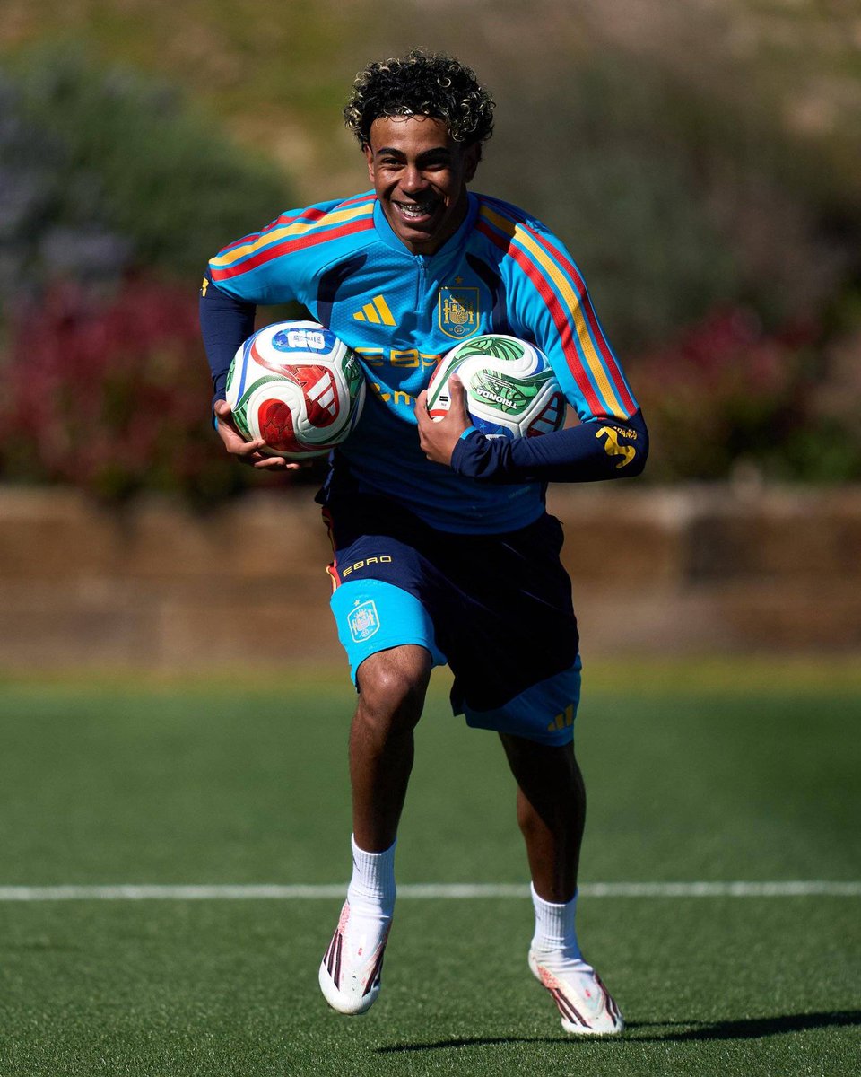 BarçaTimes tweet media