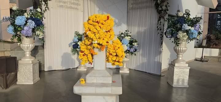 Richard_mkm's tweet image. We all care for you Maa ,it's great to hear that your health is improving May lord our  God  always keep you healthy. Prayed at the Bambolim cross for you @RahulGandhi ji @priyankagandhi ji
#SoniaMaa #Goa