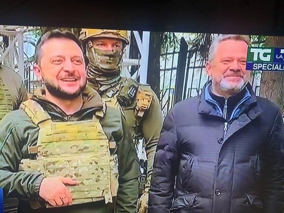 Dit Eiland tweet media