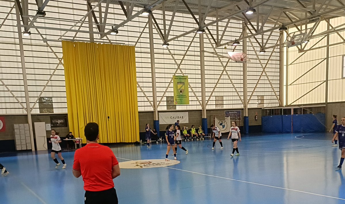 ActFutbolcat's tweet image. #2RFEF #Futsalfem
Gr 2 
Jor 25
Min 10 del 2o tiempo
La tuvo @CNCaldesFS
para empatar y en la siguiente jugada volvió a ampliar distancias el @fsfcesaraugusta
@CNCaldesFS 3️⃣
@fsfcesaraugusta 5️⃣
@SoloFutSal_
@FutSalRFEF