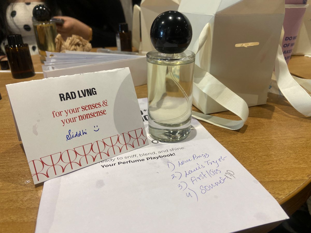 siddhi devī🌹 tweet media