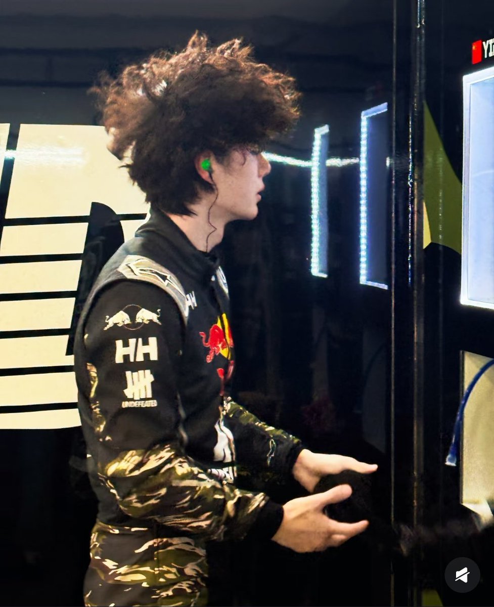 redbull driver Wang Yibo