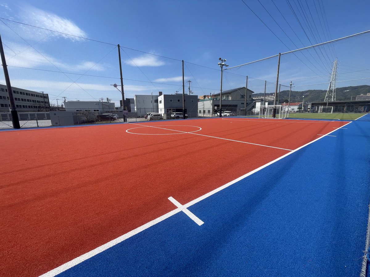 kavakava48's tweet photo. 運命を変えたければ
目に映る景色を変える

九星気学の日盤を頼りに自宅
から750m以上離れた場所を訪れる小さな旅

3/21土　北西
土佐市中山　おみろく様🐸

3/22日　東
香我美町岸本　無人島長平の像🏝️

3/24火　北西
北久保　フットサルパーク⚽️

3/25水　南西
春野町内の谷　土佐塾学園グラウンド⚾️ https://t.co/yGb7WMok2g