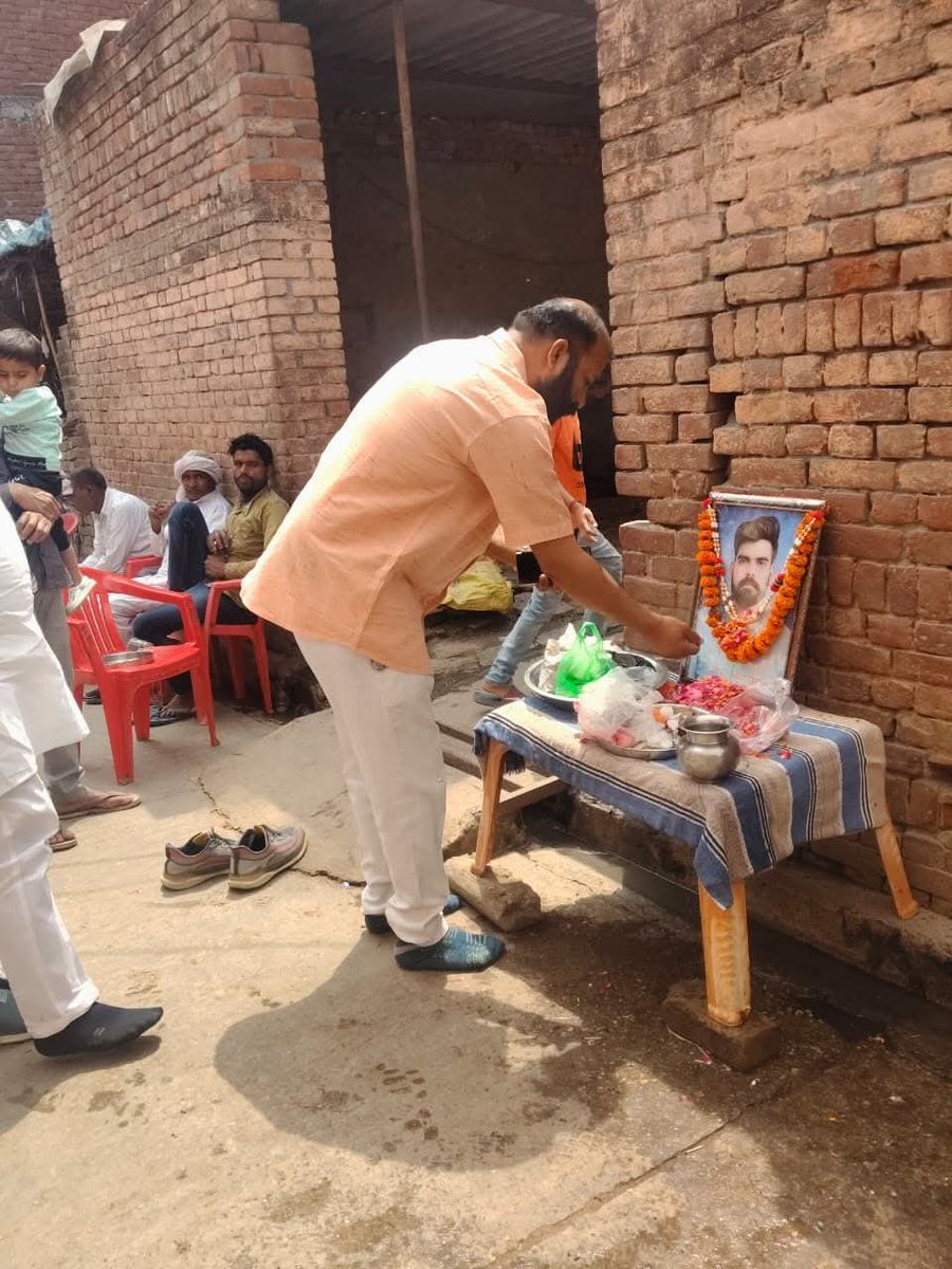 Devendra🐘Kumar🐘Braitly tweet media