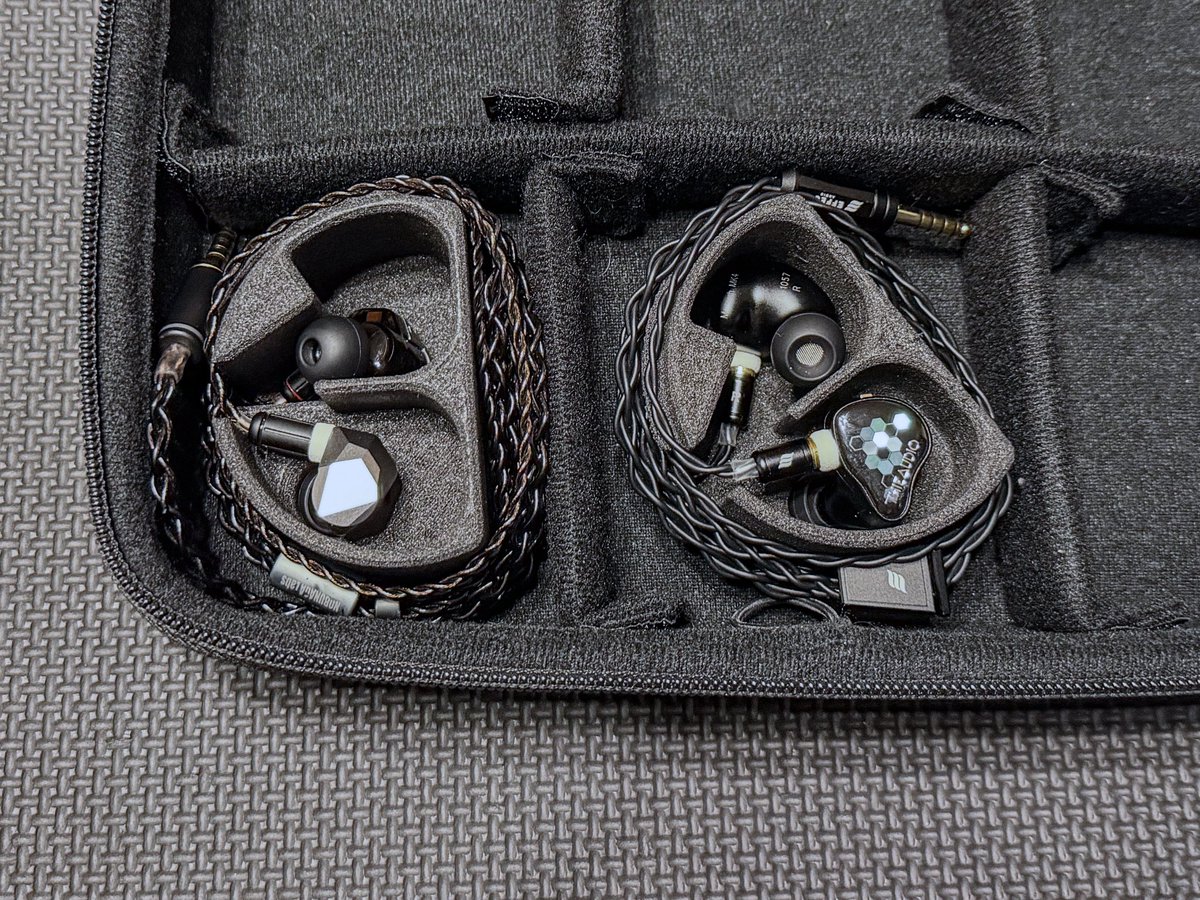 おやぶん tweet media