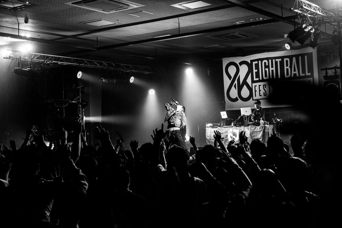 Novel Core tweet media