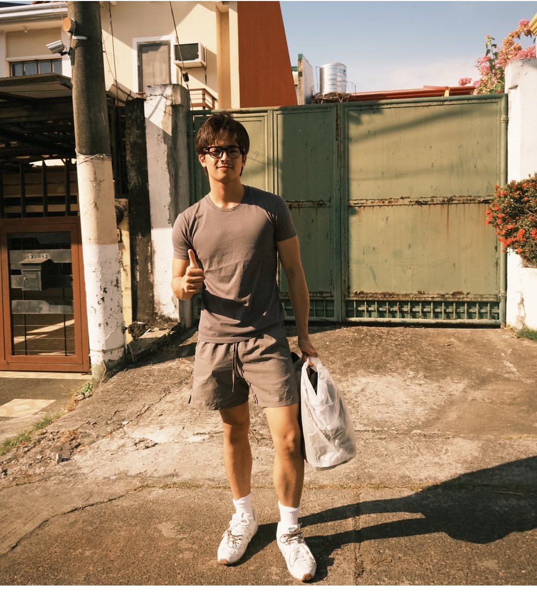 KdlexEndgame4's tweet image. Masaya ang puso for you 

KDelivers IN SHORT FILM

#OneKO
#WhatElseKD
#KDEstrada