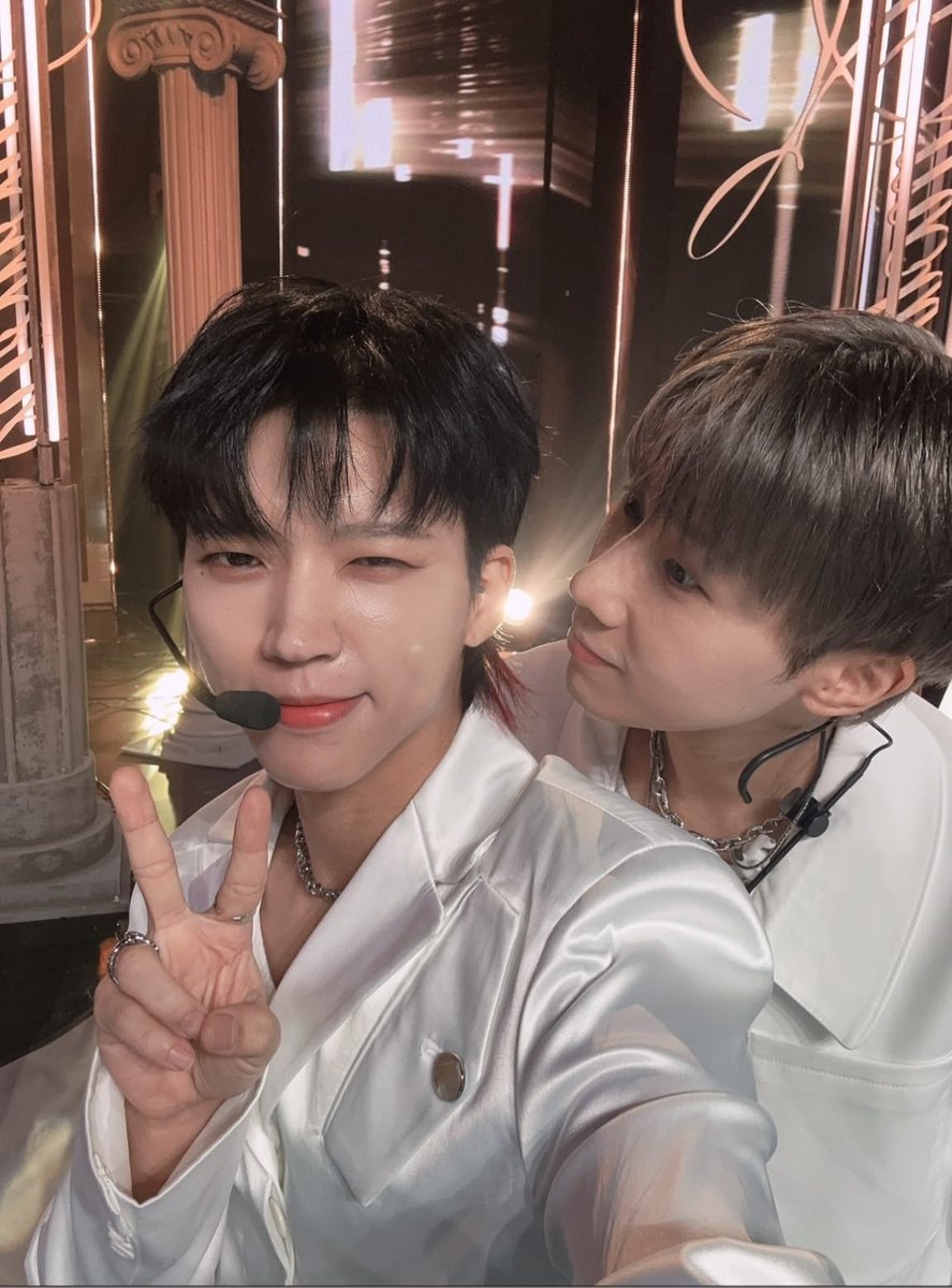 하와이 tweet media