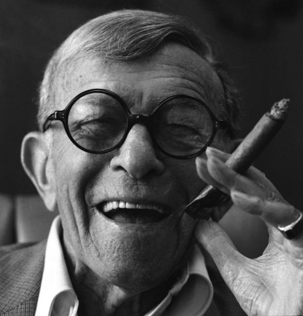 myfabulousfind1's tweet photo. "There's an old saying, 'Life begins at forty.' That's silly. Life begins every morning you wake up."

George Burns https://t.co/RepUFGG4k9