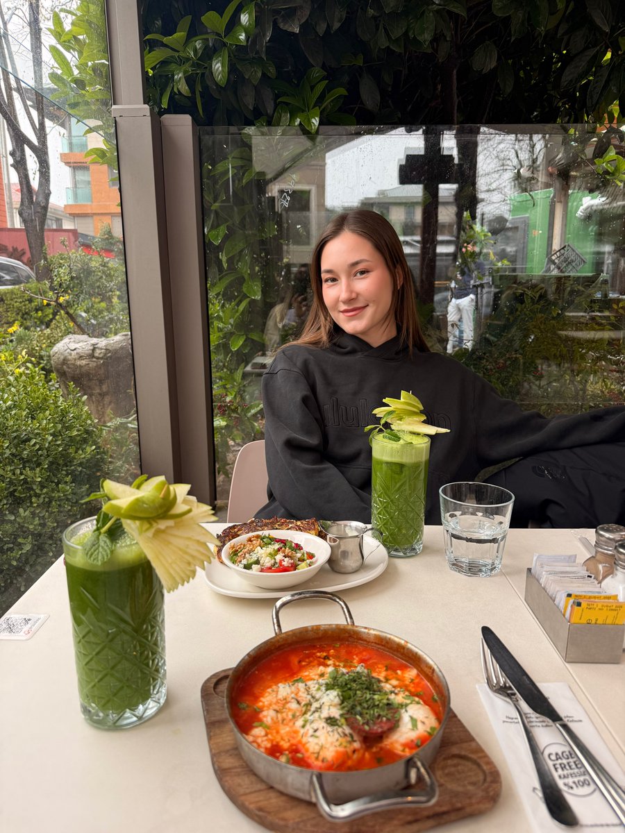 ♱ 𝔓𝔲𝔯𝔯𝔠𝔞𝔱 𝔗𝔞𝔫𝔤 猫 ♱ (🇨🇳chinesemaxxing) tweet media