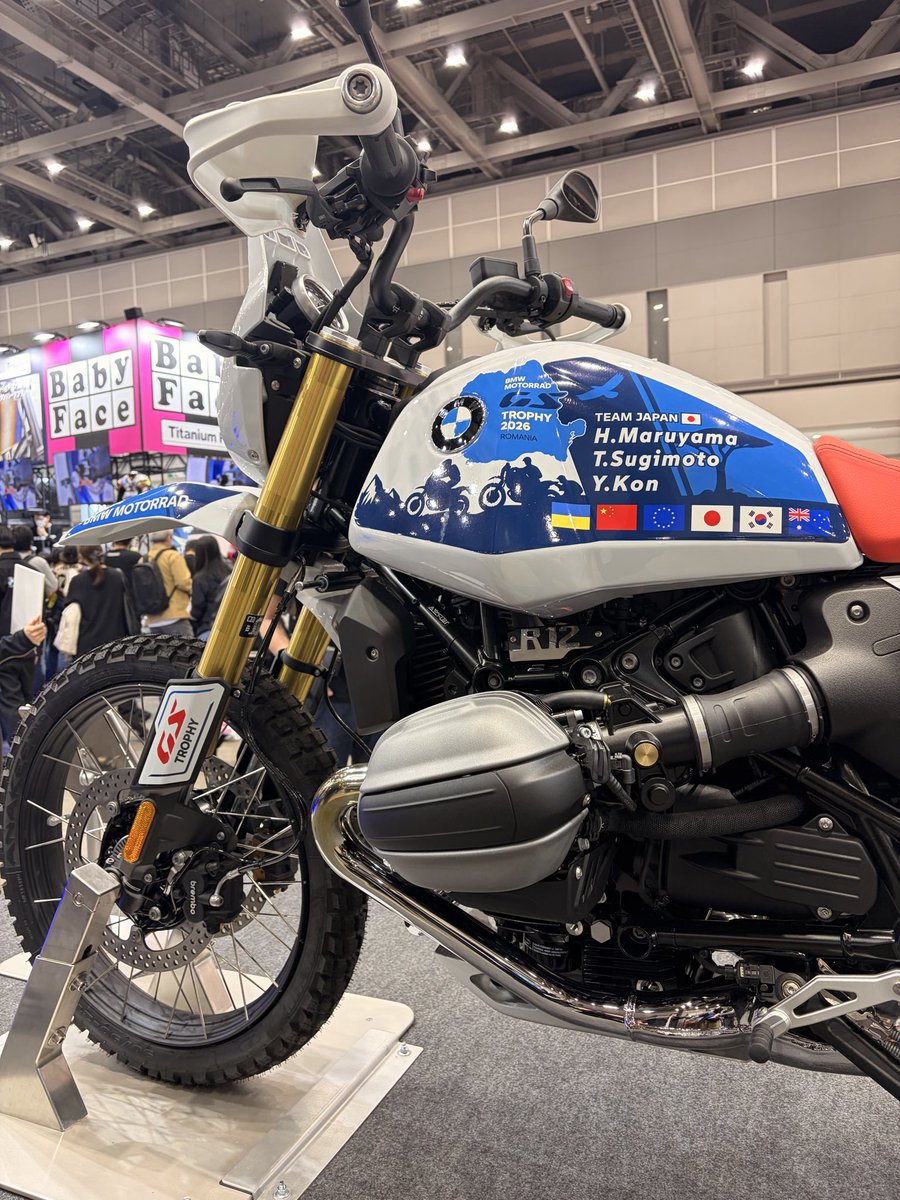 ヨッチン tweet media