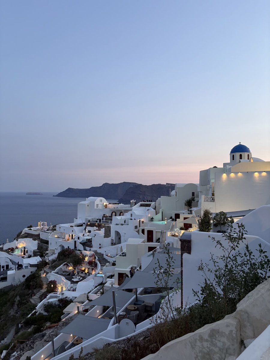 lavenderderya's tweet photo. Santorini, Greece 🇬🇷 https://t.co/4jk5B0kqBo