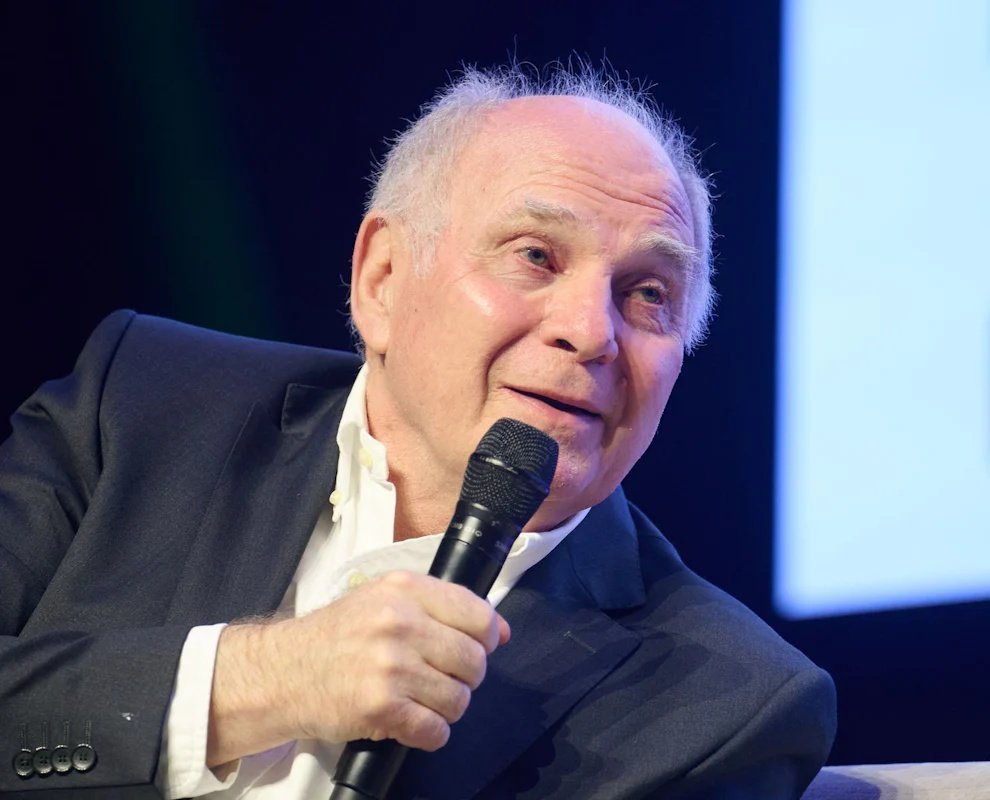 FC Bayern Türkiye tweet media