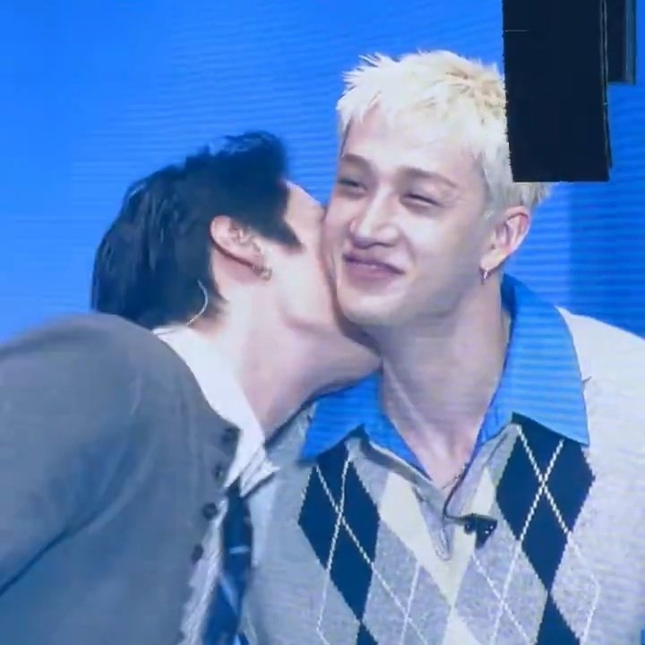 hourly minchan ♡ tweet media