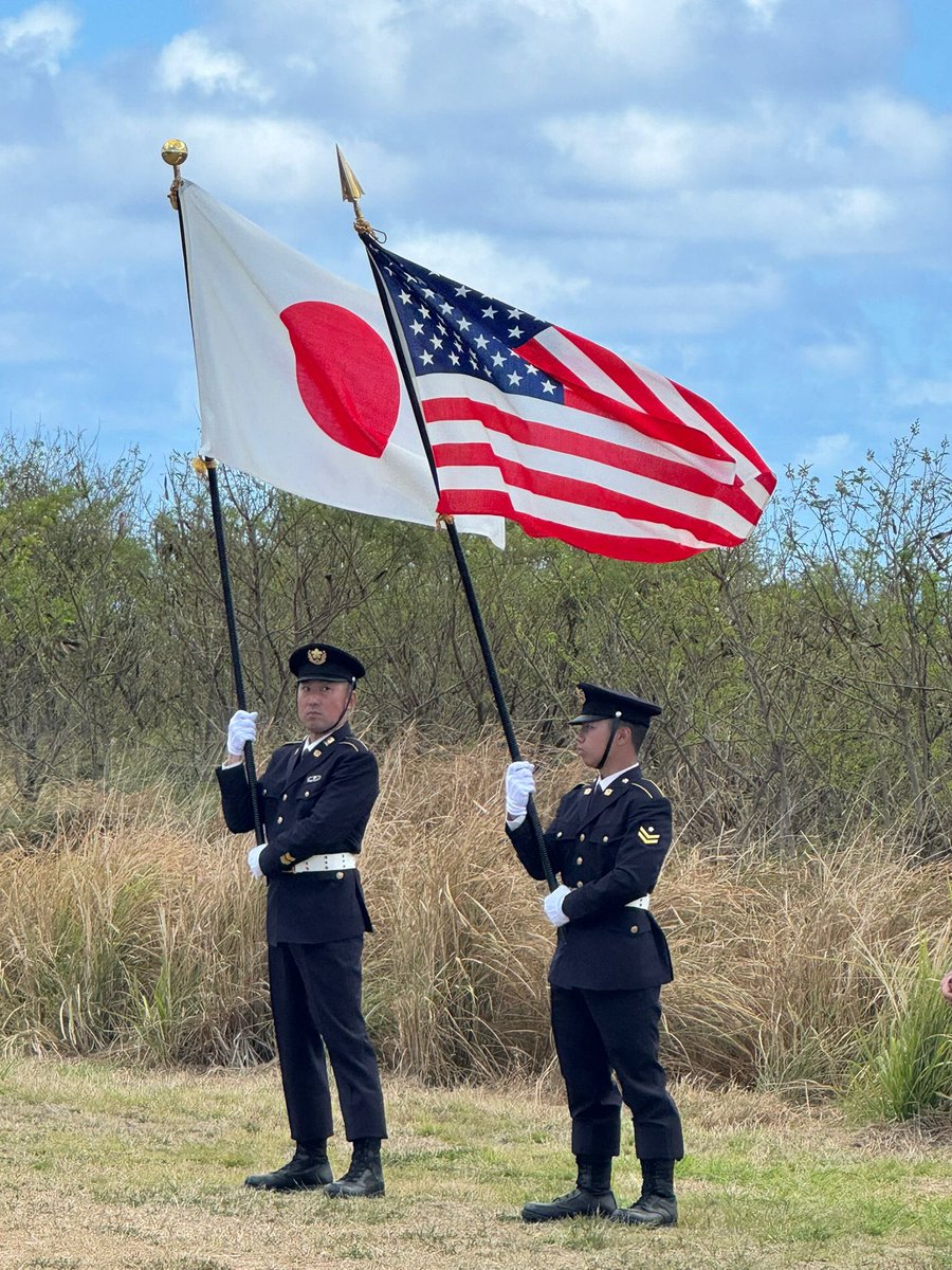 Pavel // tweet media