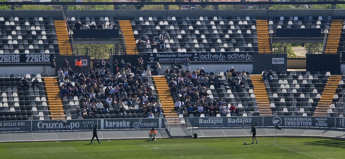 C.D. Cabeza del Buey tweet media