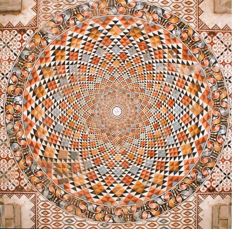 This is world tweet media