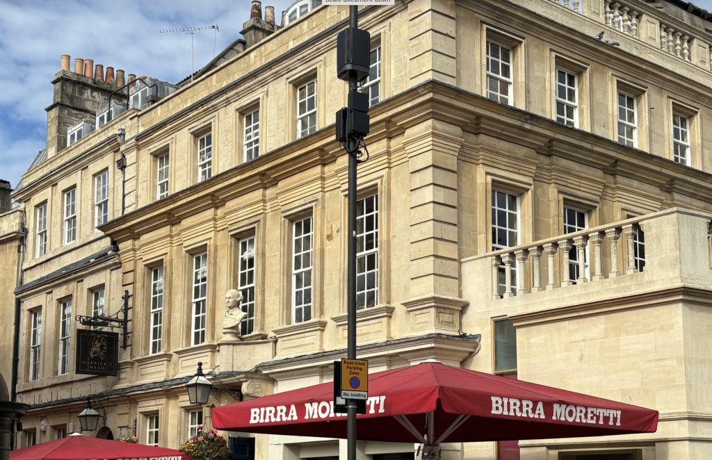 Cities_Today's tweet image. Bath rolls out new small-cell infrastructure across its city centre to strengthen 5G capacity in high-footfall areas

👉 cities-today.com/small-cells-of… 

#5G #connectivity