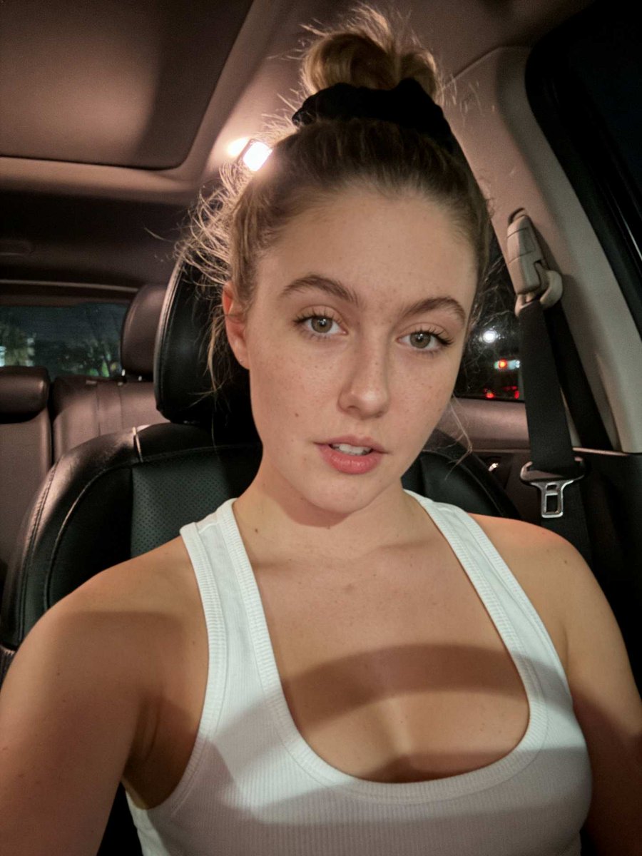 BasicJen2000's tweet photo. Hello lovelies! https://t.co/kW4iBc8DJP