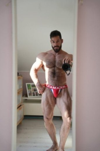 muscle oliver tweet media