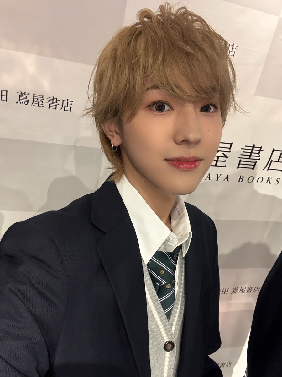 𝗪𝗜𝗟𝗗 𝗕𝗟𝗨𝗘 tweet media