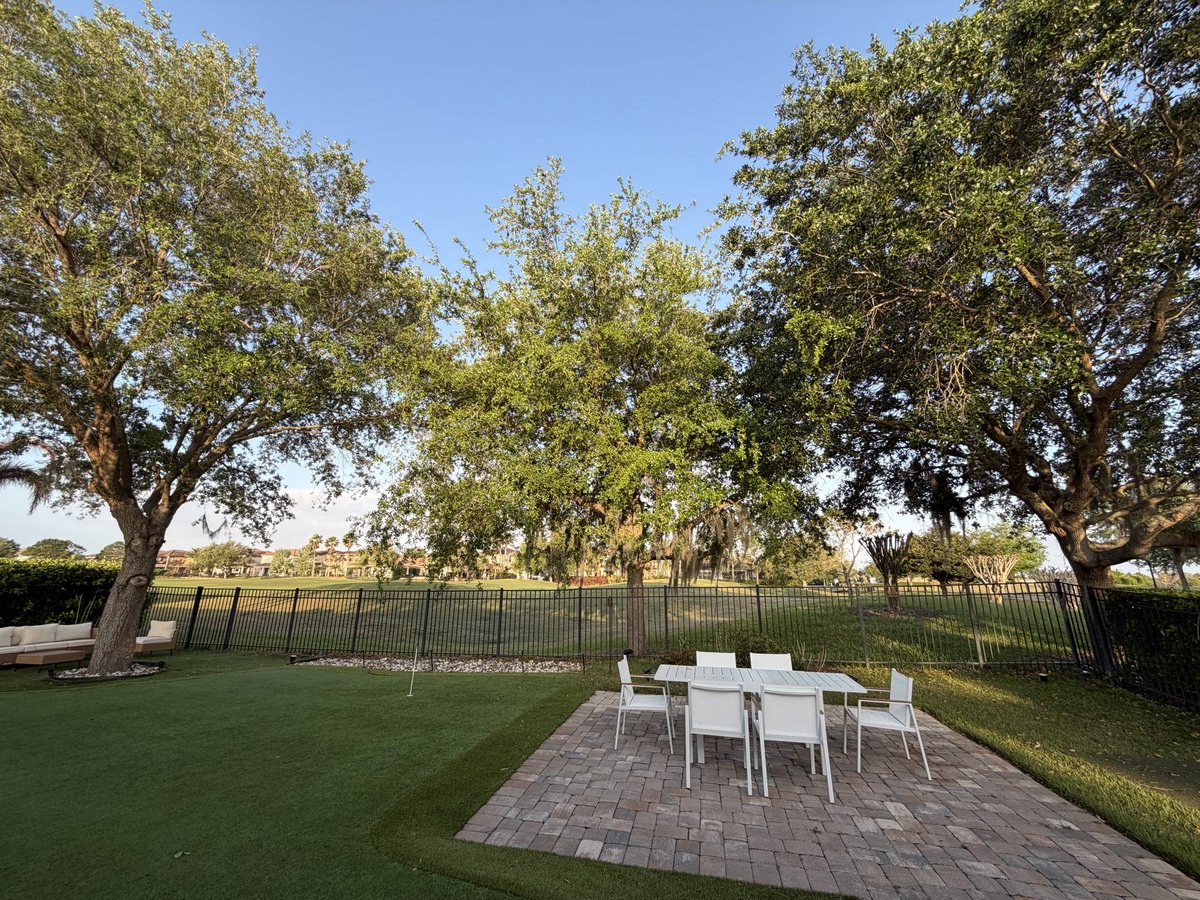 Economista Sincero tweet media