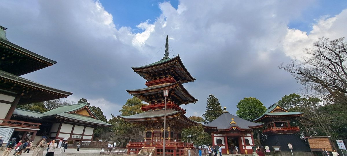 ソーエ tweet media