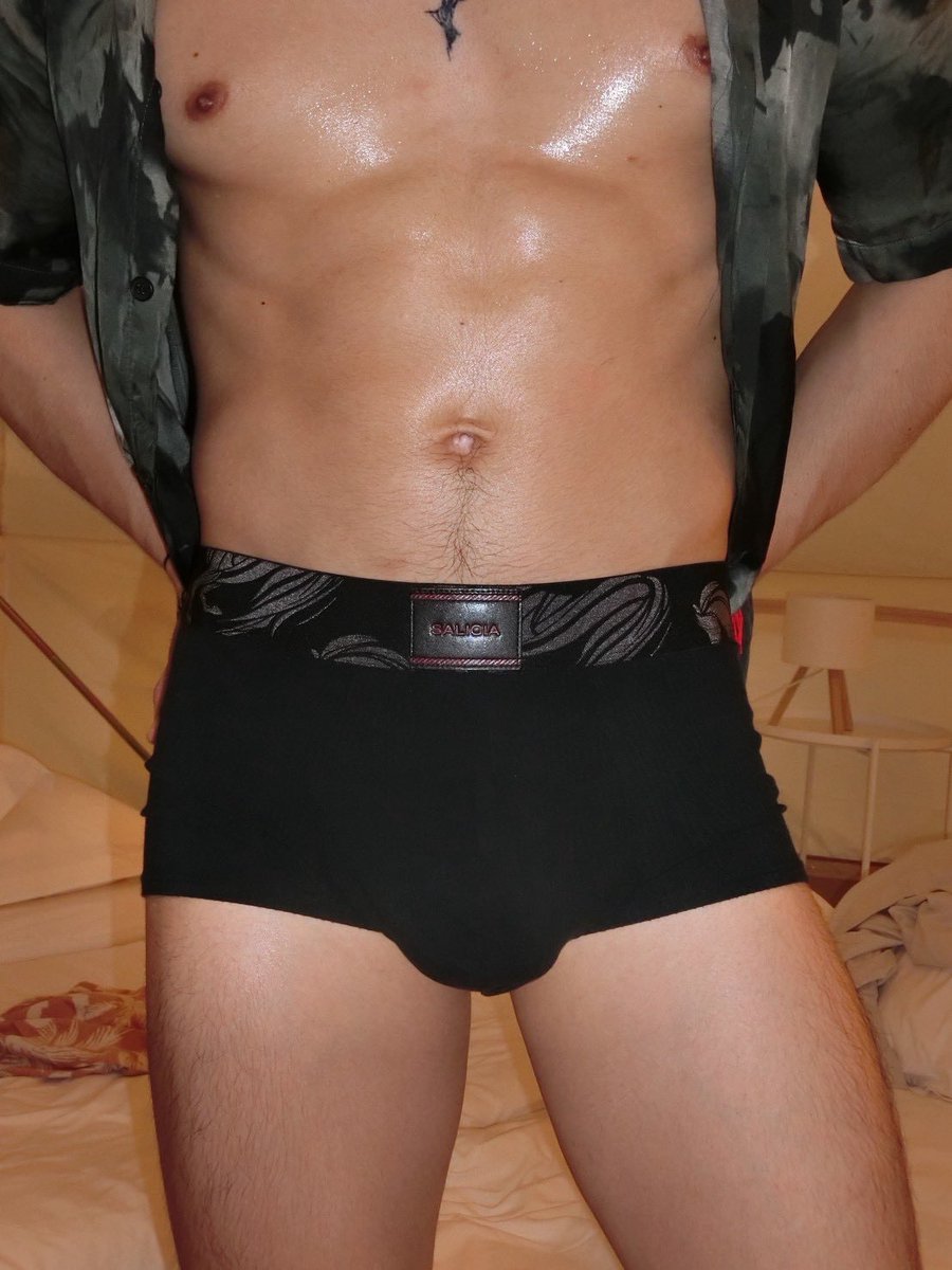 ฟลุ๊ค FLUK tweet media