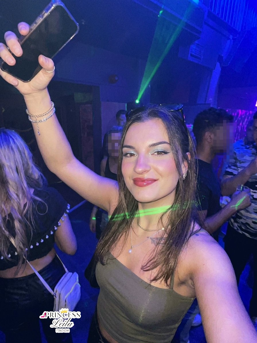 ♕ Princess Leila ♕ {UK findom} tweet media