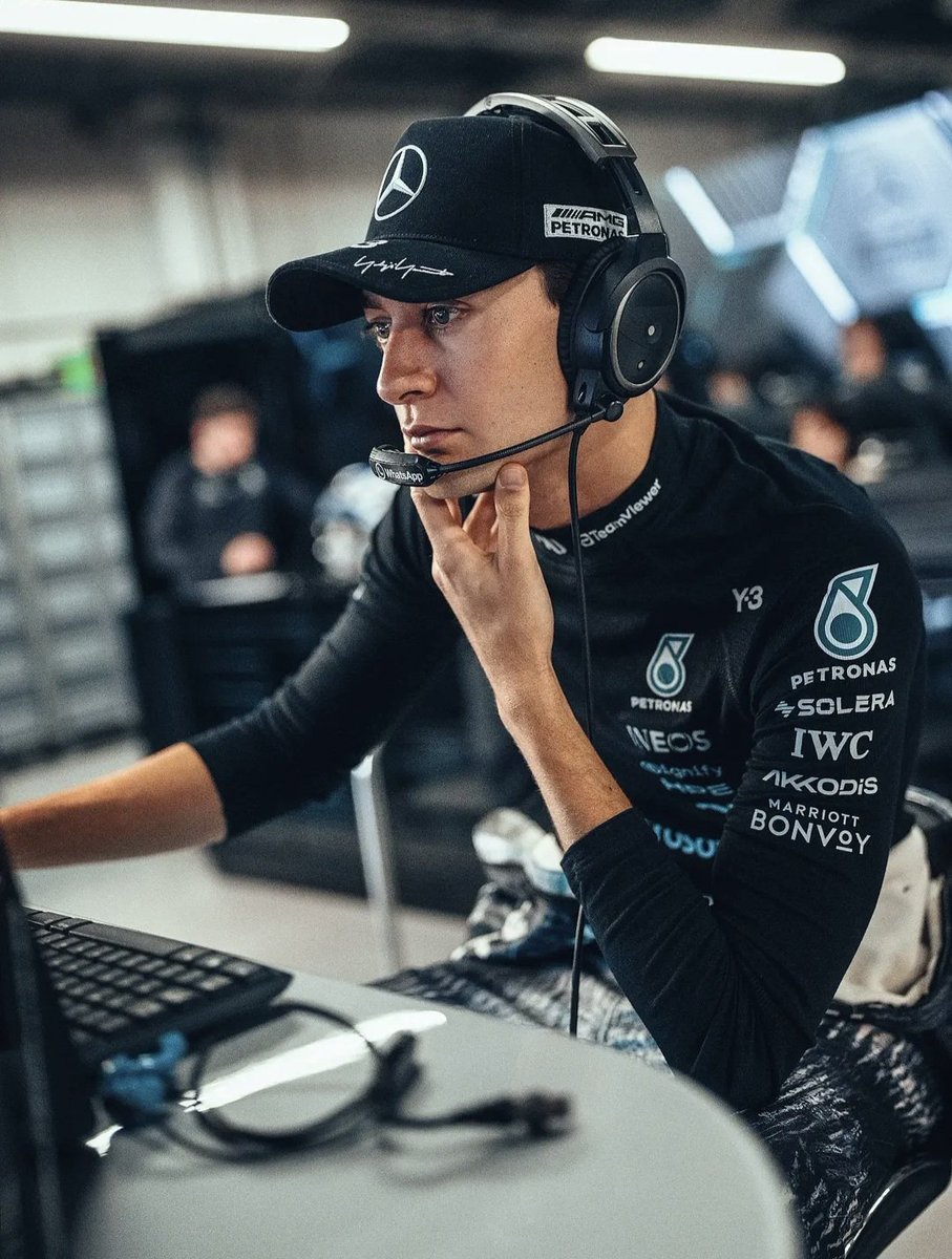 marie 🪐 berlin eprix 🏁 tweet media