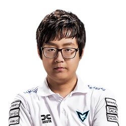 Kha'Ris ⵣ tweet media