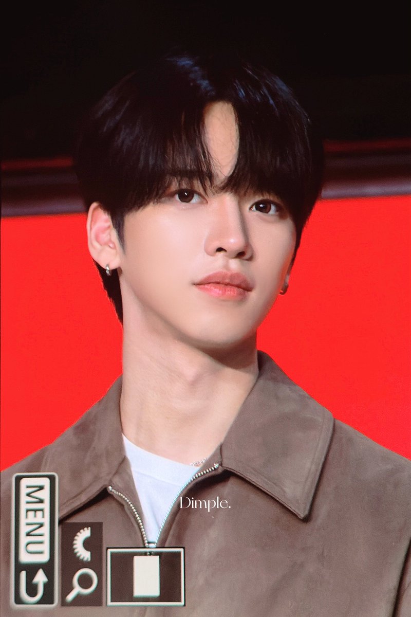 딤플 tweet media