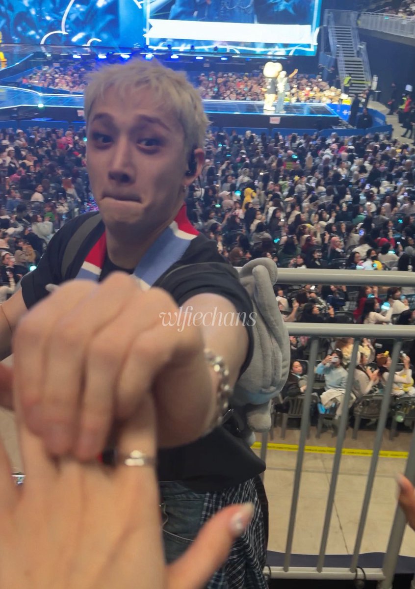 lanie⋆⭒˚.⋆ tweet media