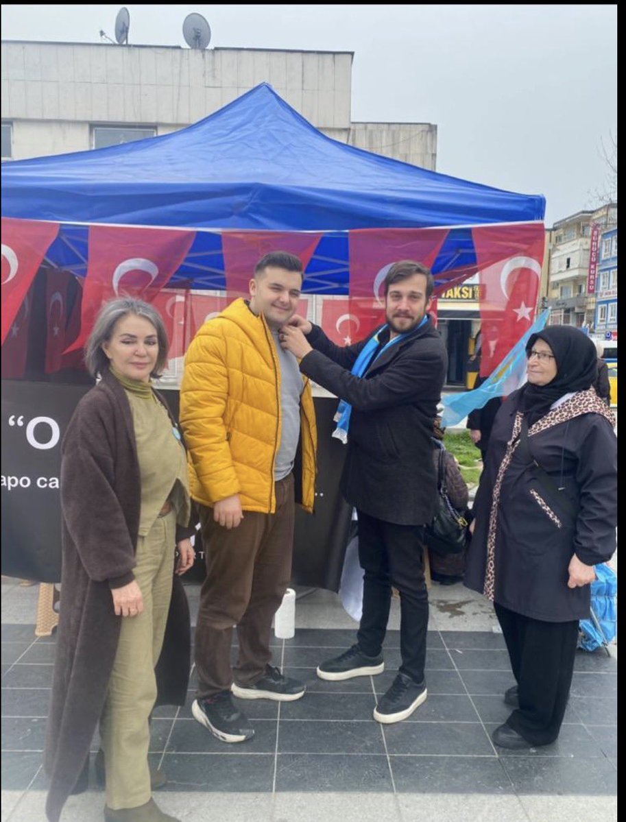 İYİ PARTİ YENİ ÜYE FOTORAFLARI tweet media