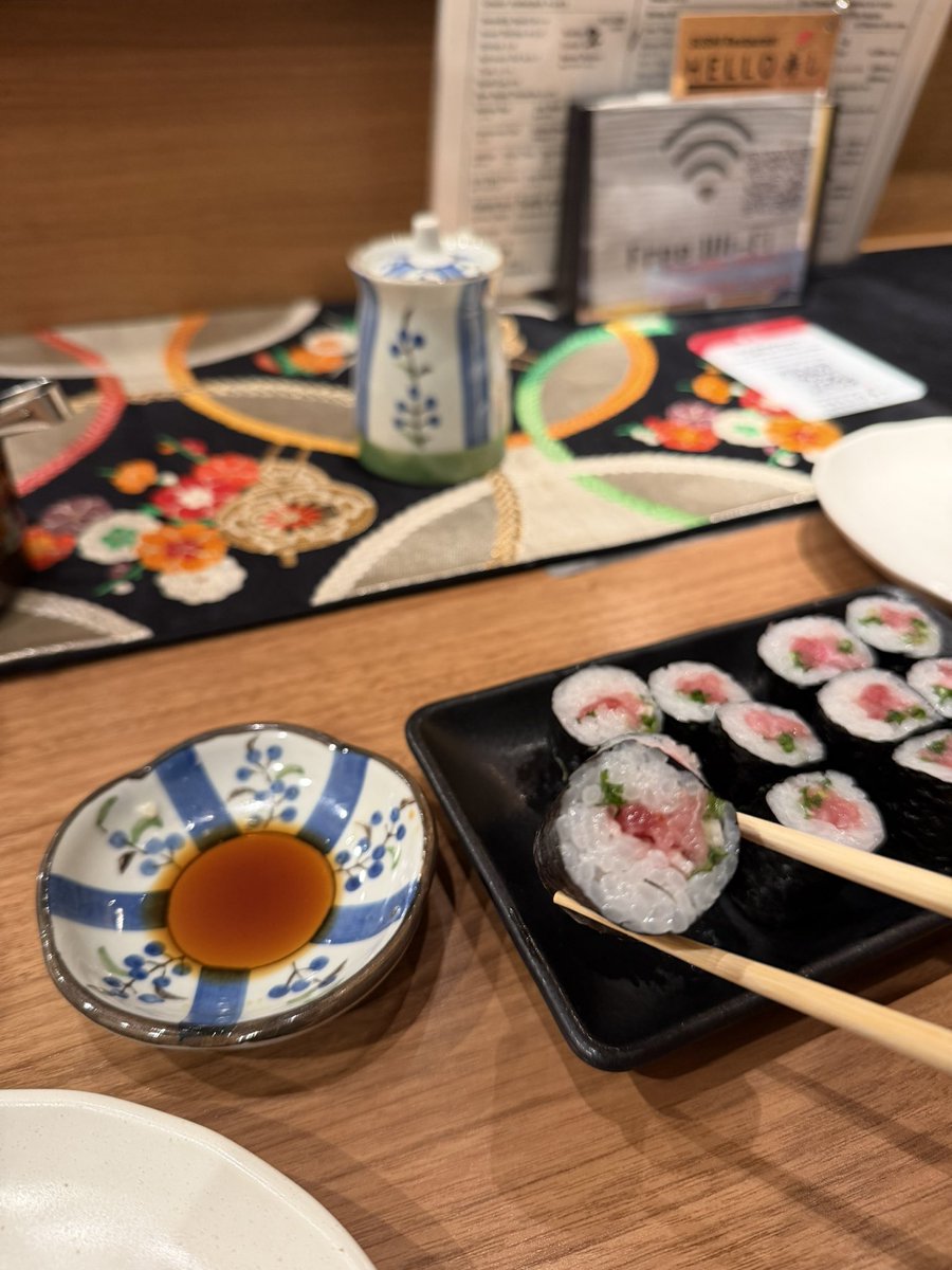 ENacho's tweet photo. Bucket list check: Sushi in Japan 🍣✨🥹 https://t.co/g0mgfalk6z