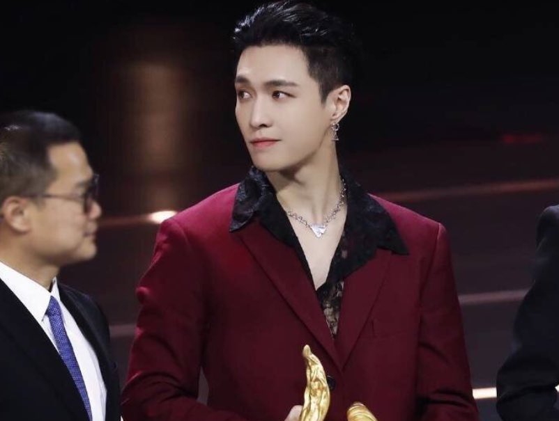 👑张艺兴公主_PrincesShelly👑 tweet media