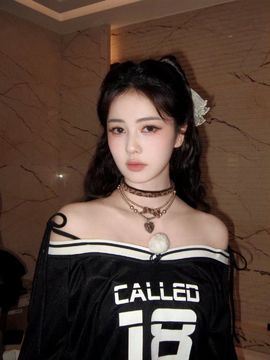 𝘳𝘦𝘯` tweet media