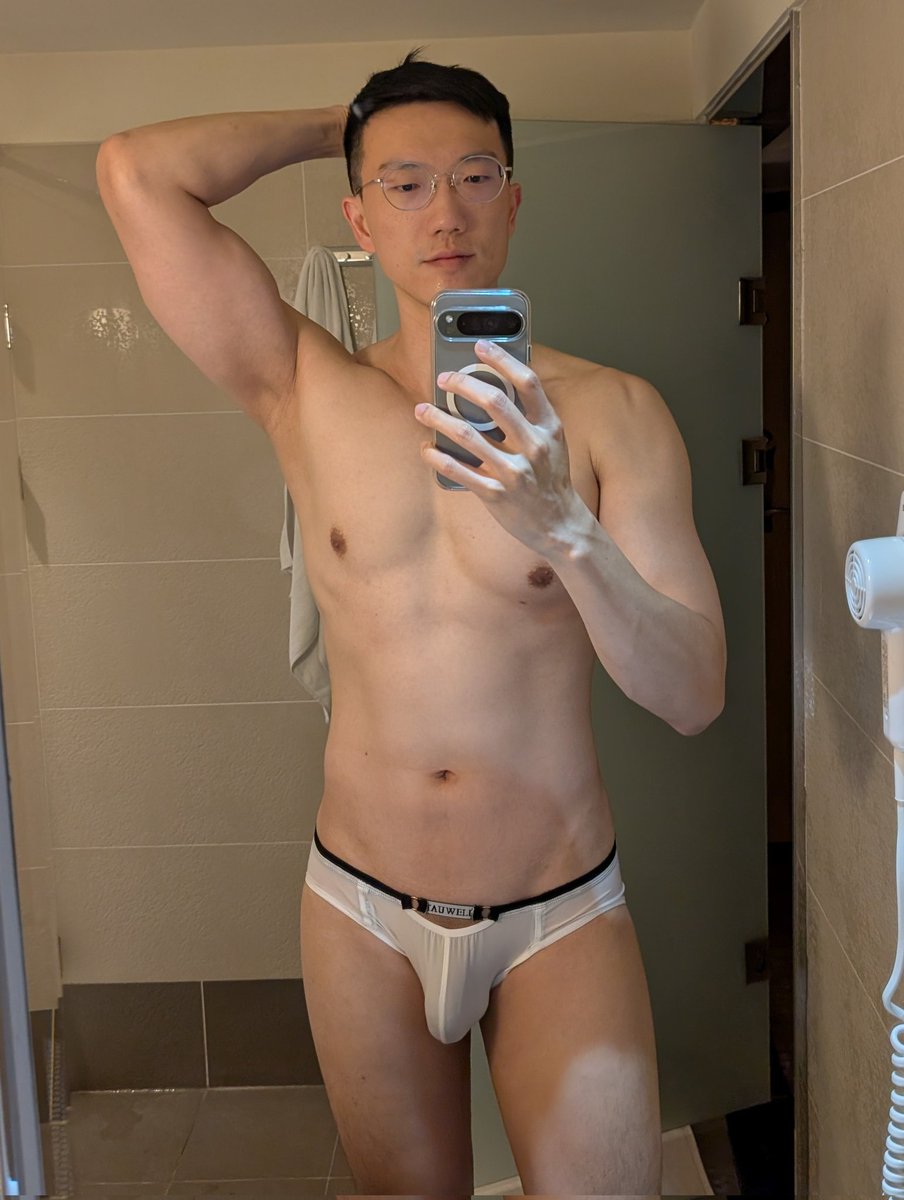 ptontw123🔞 tweet media