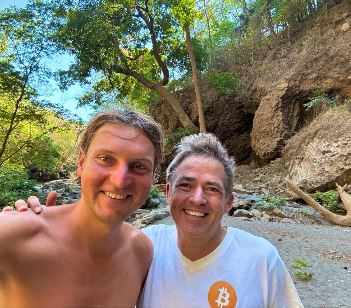 Bitcoin Hotel tweet media